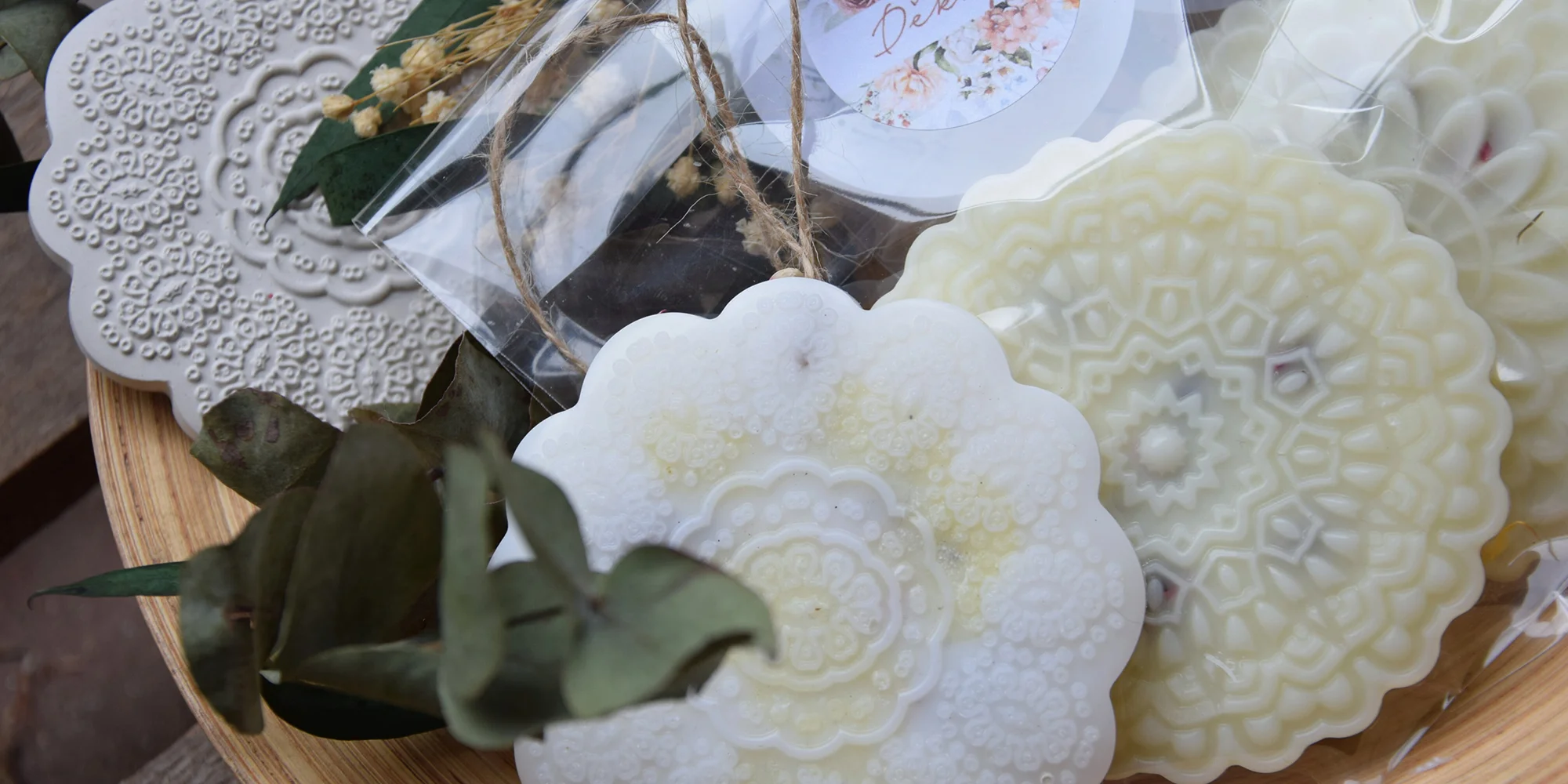 Workshopy na výrobu svíček a mýdel pro 1 i 2 osoby - Obrázek 4