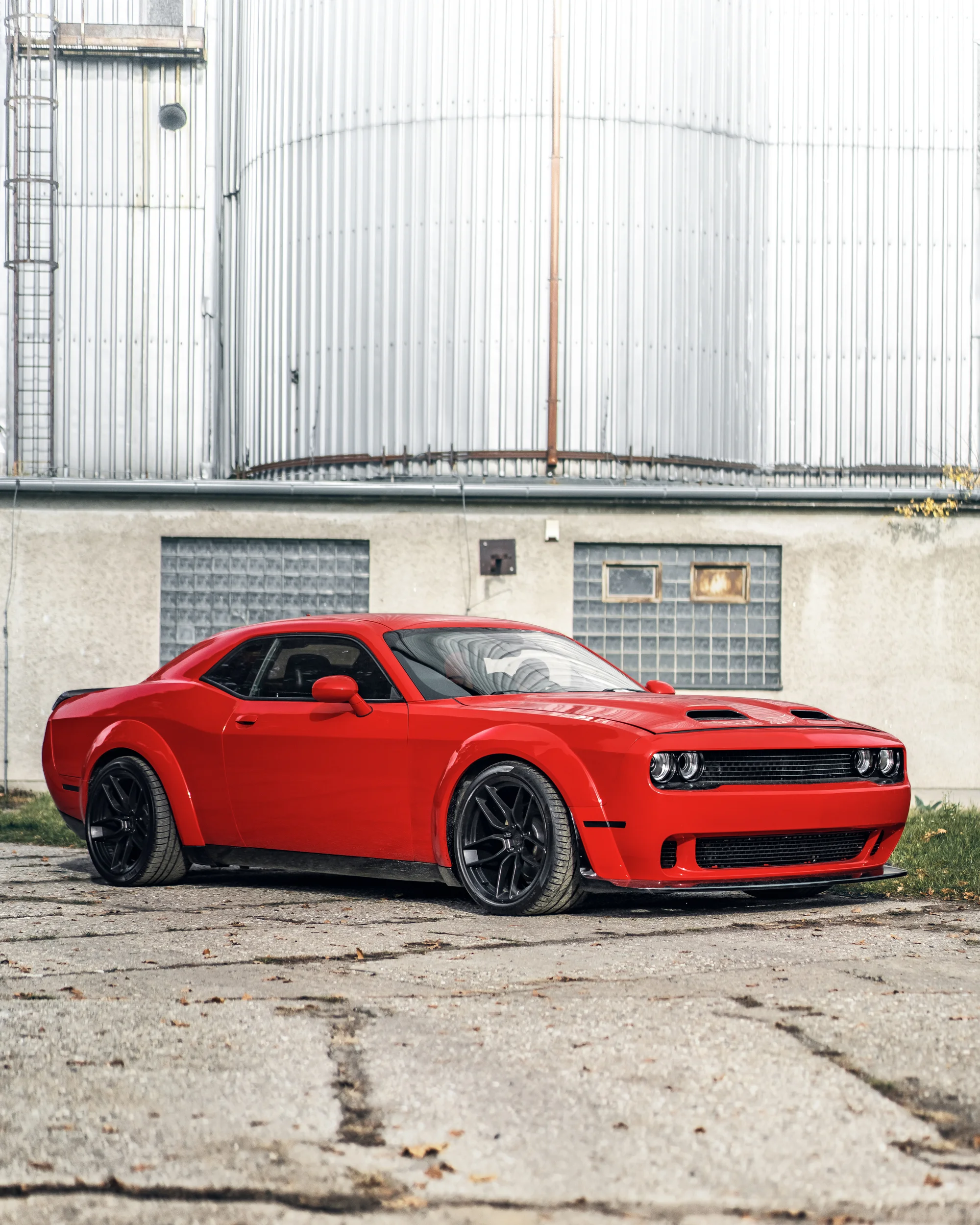 450 koní pod kapotou – Dodge Challenger: 15–50 min. - Obrázek 6