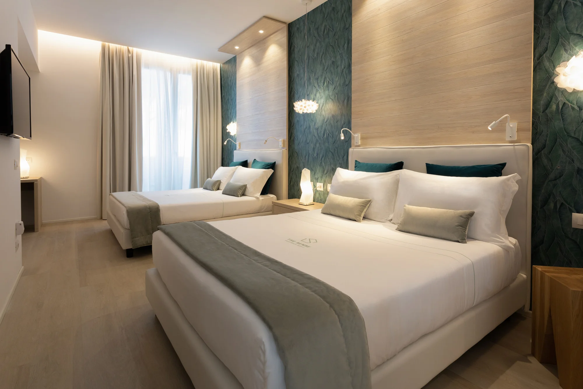 Toskánsko: 5* hotel přímo u pláže, snídaně i polopenze - Obrázek 7