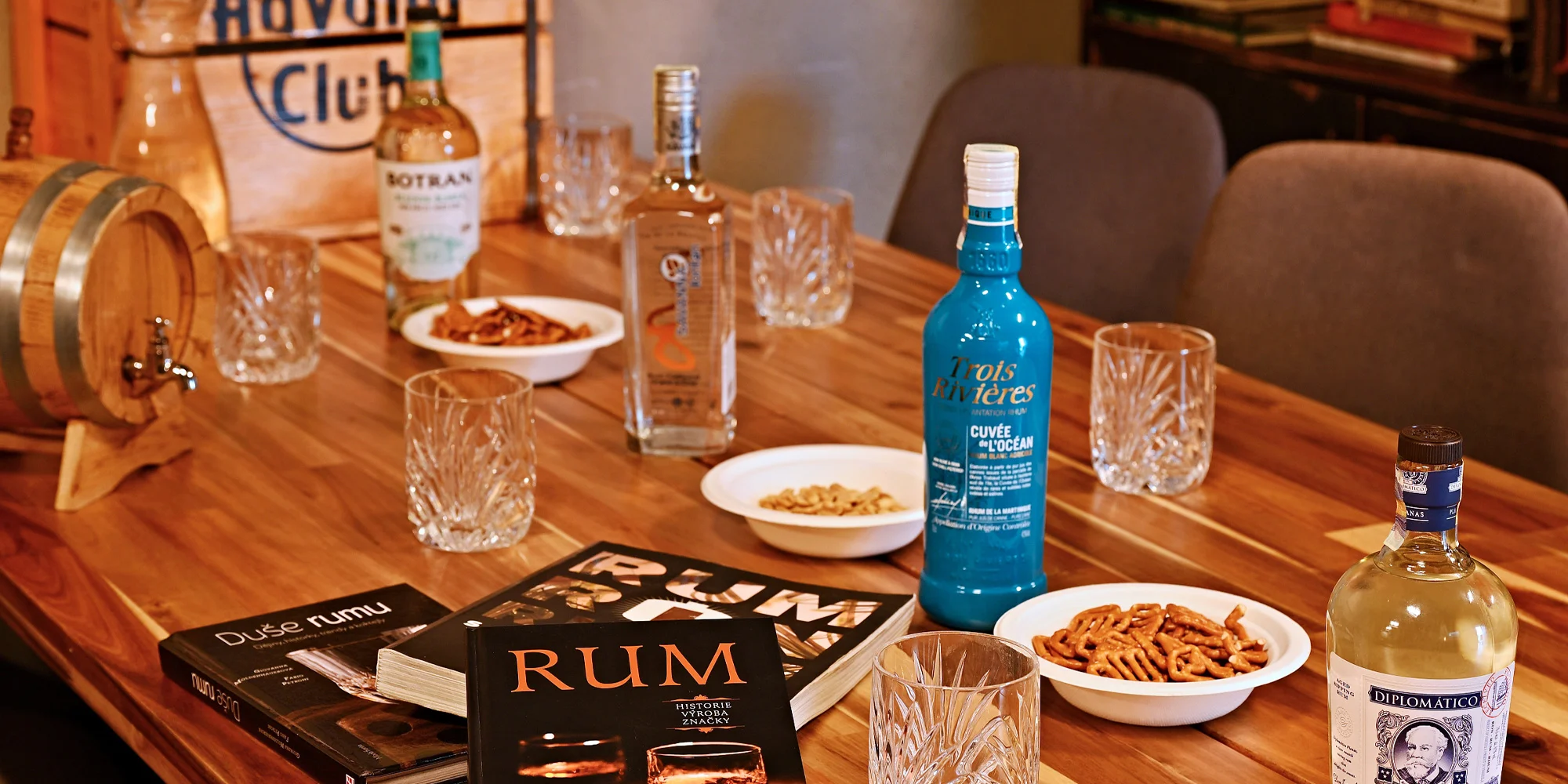 Degustace světových rumů i koktejl pro 1–2 osoby - Obrázek 4