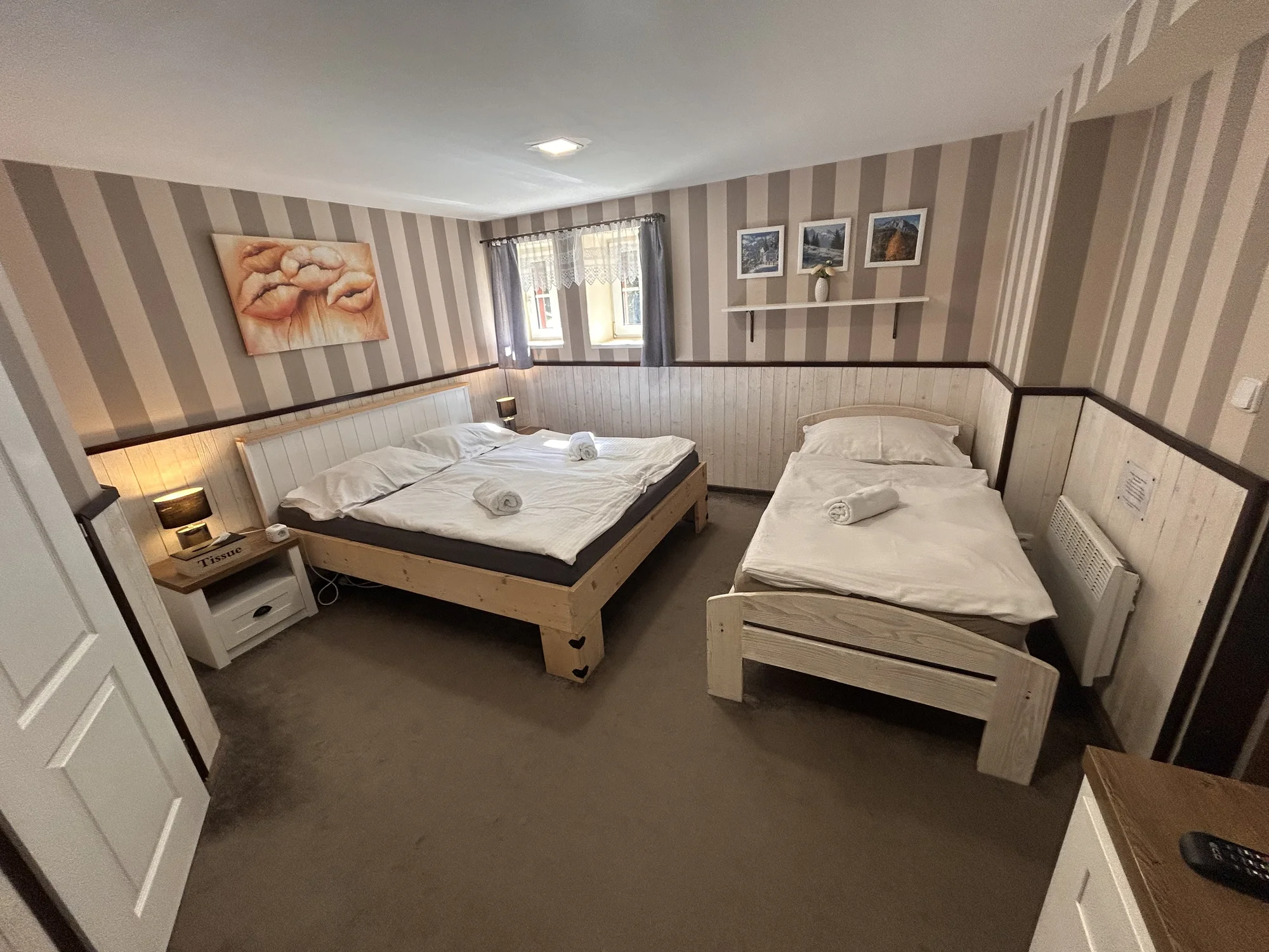 Pec pod Sněžkou s jídlem, saunou i tenisem - Obrázek 8