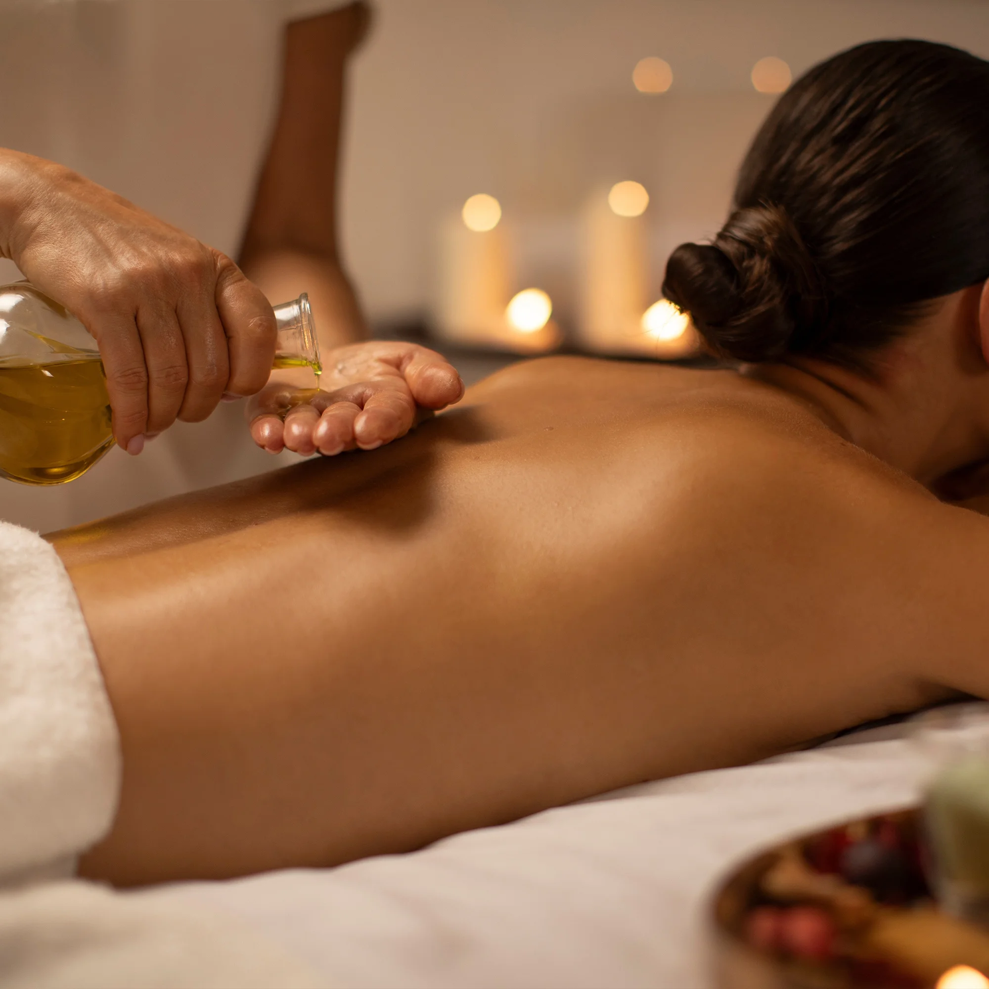 Thajské masáže: olejová, bylinková i královská - Obrázek 2
