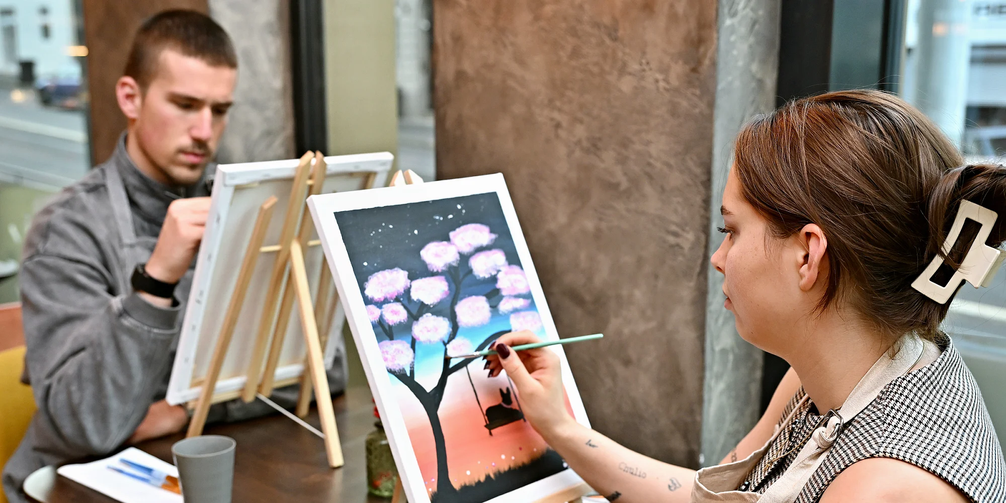 Párové malování spojeného obrazu s lahví prosecca - Obrázek 5