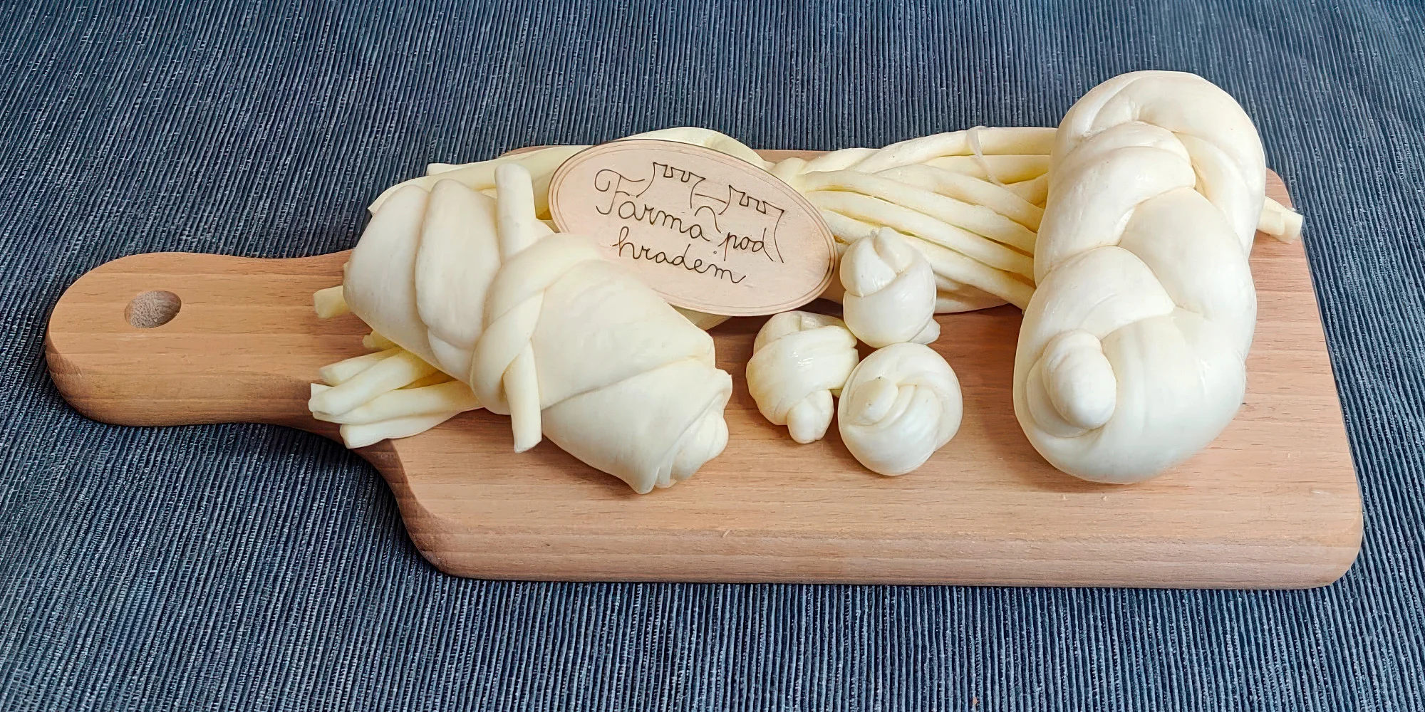 Sýrařem na den: od dojení až k výrobě sýra