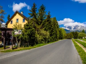 Stará Lesná pro pár i rodinu: penzion s polopenzí