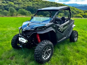 Půjčení buggy na 2-6 hod. i vč. degustačního menu pro dva