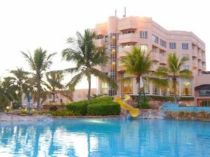 Omán: v 5* hotelu Crowne Plaza Resort Salalah