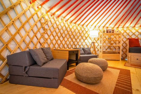 Romantický pobyt u Liptova v originální Jurtě pod Kriváňom s finskou saunou, ohništěm + uvítací balíček - Obrázek 4