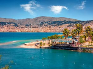 Velký okruh Albánií + STAROBYLÉ MĚSTO GJIROKASTRA + MOŘE