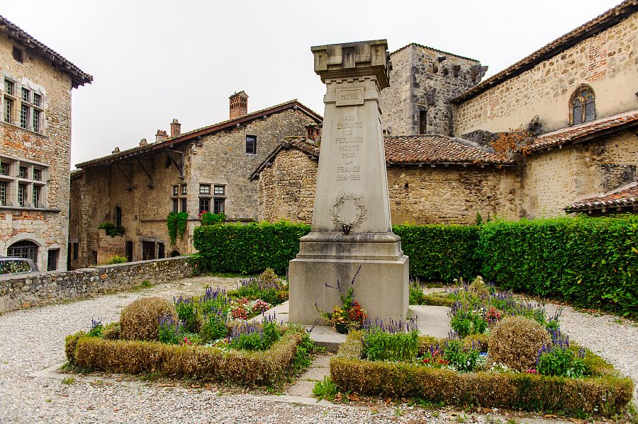 To nejkrásnější z Lyonu + STŘEDOVĚKÉ ANNECY + VINAŘSKÁ OBLAST BEAUJOLAIS - Obrázek 2