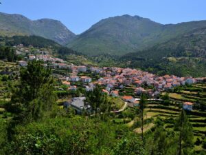 Příroda středního Portugalska + STAROBYLÉ HORSKÉ VESNICE + NÁVŠTĚVA OVČÍ FARMY