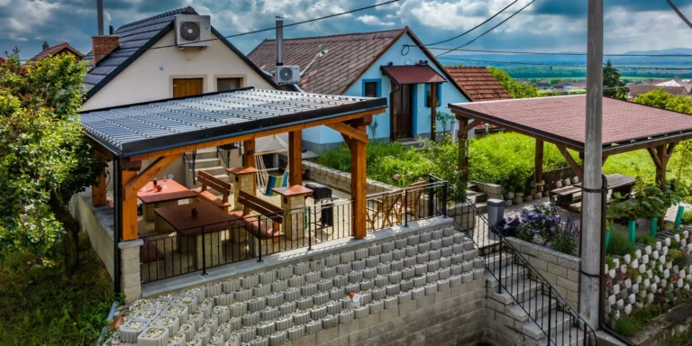 Pobyt ve Velkých Bílovicích: krásné ubytování ve sklípku až pro 10 osob i s občerstvením