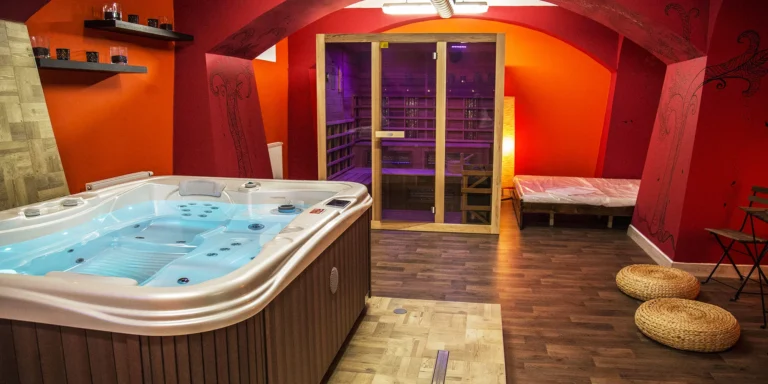 4* pobyt v Jihlavě: snídaně či polopenze, wellness, masáž i návštěva zoo nebo aquapark