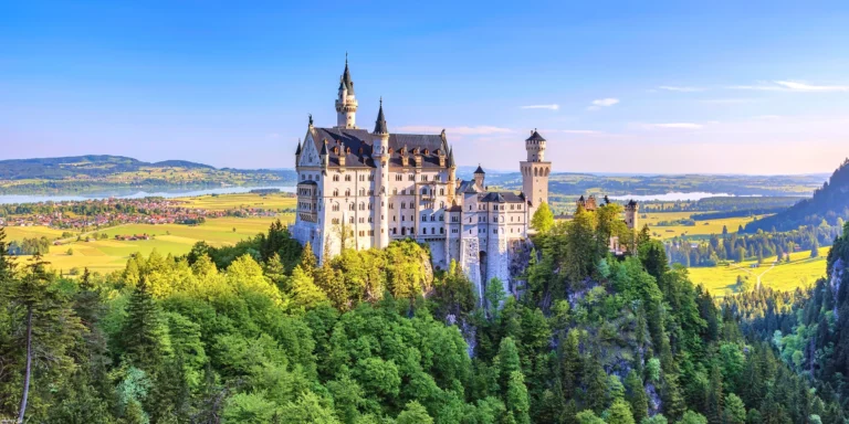 Neuschwanstein a Linderhof: pohádkový výlet busem na zámky krále Ludvíka Bavorského