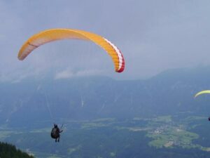Kurz paraglidingu
