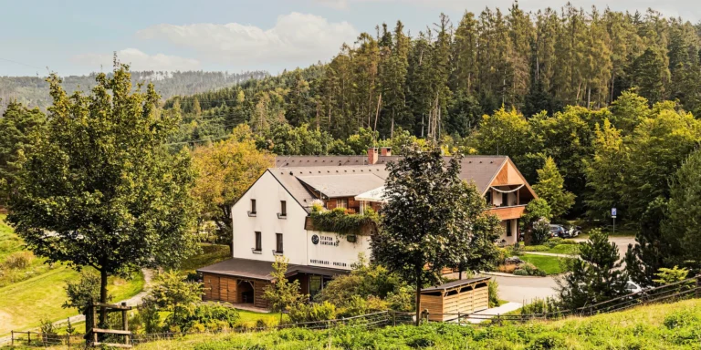 Romantická noc nebo wellness pobyt se snídaní v srdci Moravského krasu