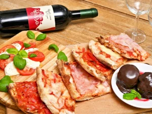 Degustace pinsy vč. předkrmu a dezertu i lahve sicilského vína pro 1 či 2 osoby