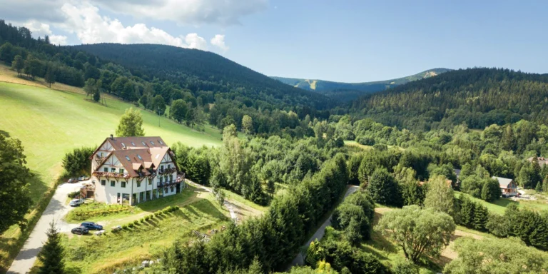 Dovolená v Polsku: hotel v Kladské kotlině se snídaní a wellness