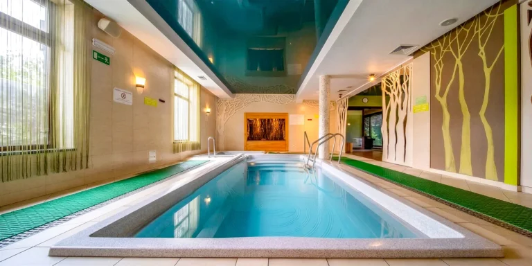 Kouzelný Krakov: hotel uprostřed přírody, vstup do wellness, snídaně a parkování zdarma