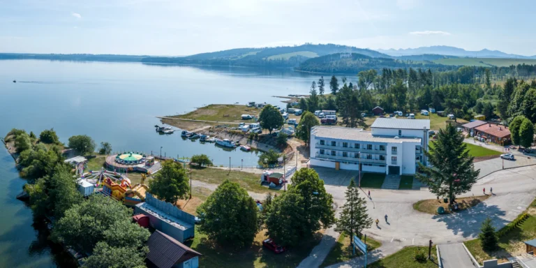 Pobyt u Oravské přehrady: 3* hotel s polopenzí i možností výletní plavby na lodi