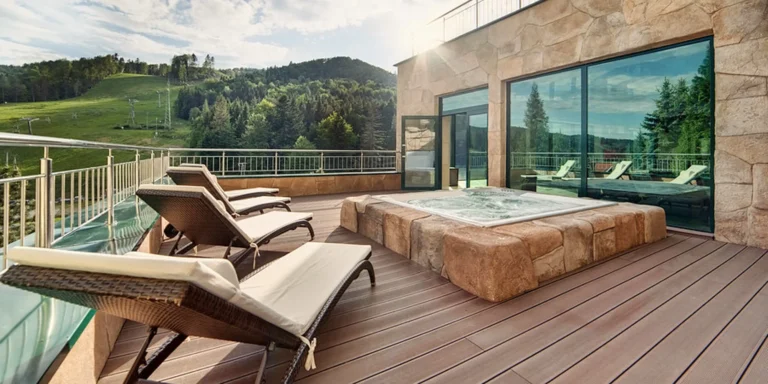 Relax v srdci Krynice-Zdrój: 4* hotel s neomezeným wellness, stravou i dětskou hernou