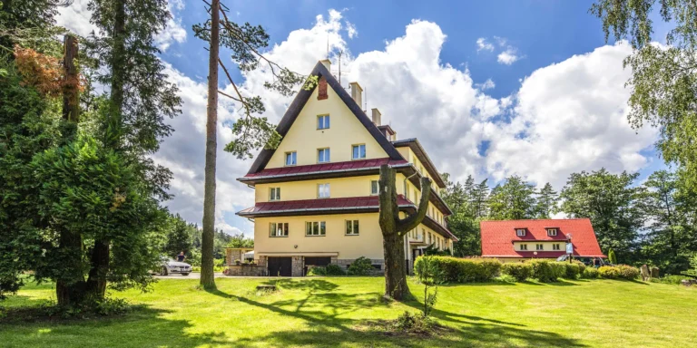 Za klidem i výlety do Českého ráje: snídaně či polopenze i privátní wellness