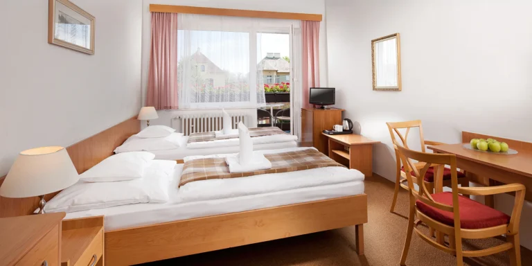 3* penzion ve Františkových Lázních: snídaně a sleva 10 % na wellness