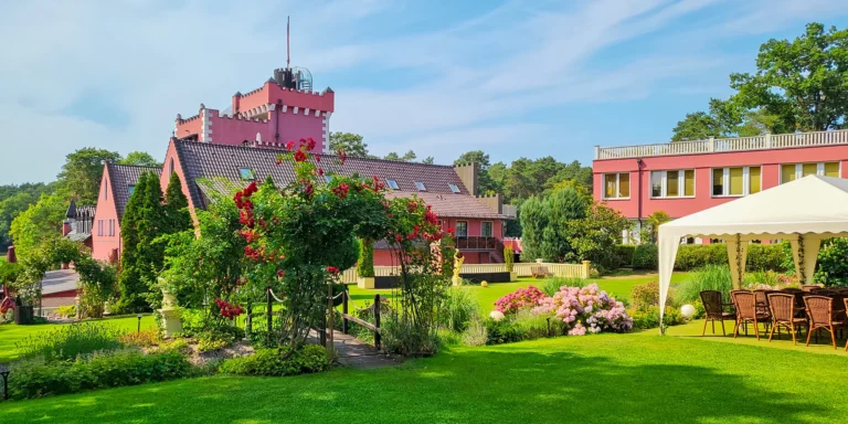 Pobyt u jezera: 4* hotel s wellness, snídaní a jednou večeří, 40 km od Berlína
