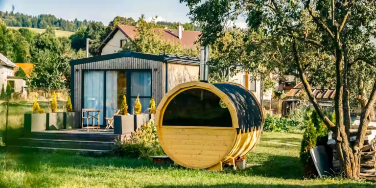Tinyhouse nebo Hygge–cabin na Liptově se soukromou saunou a letním bazénem