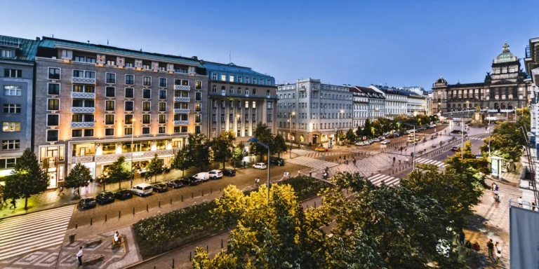 5* pobyt v centru Prahy: hotel přímo na Václavském náměstí, snídaně i prohlídka muzea