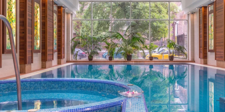 Pobyt v Budapešti: 4* hotel u parku Városliget, snídaně a neomezený wellness