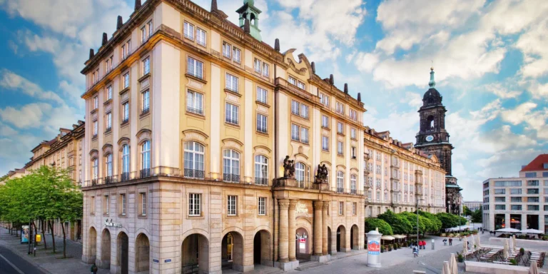 3* hotel v centru Drážďan, kousek za památkami i na nákupy: pobyt bez stravy či se snídaní