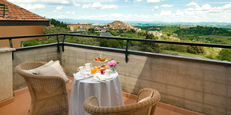 Pobyt ve 3* hotelu v Toskánsku: polopenze a ubytování až pro 9 osob