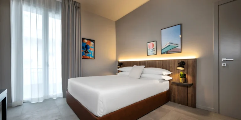Dovolená pro dva v Rimini: hotel jen kousek od moře, pobyt se snídaní či bez