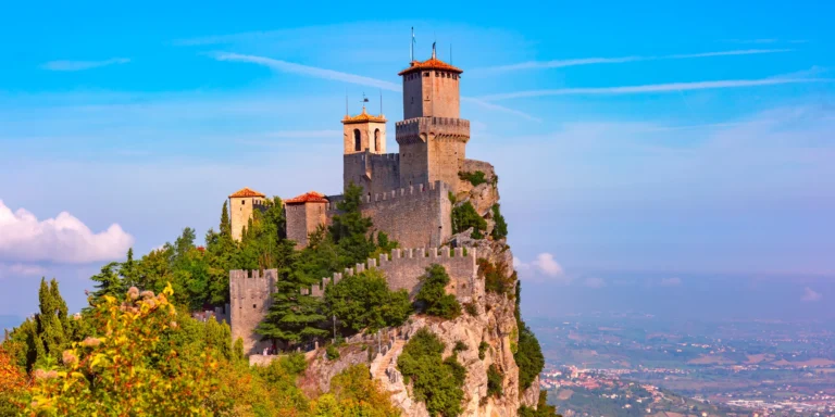 Italské skvosty: Cinque Terre, Pisa, Lucca, Florencie, Bologna, Rimini a San Marino, zájezd na 3 noci se snídaní
