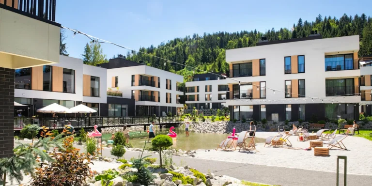 Moderní resort v polských Beskydech: apartmán s kuchyňkou, jídlo a neomezený wellness