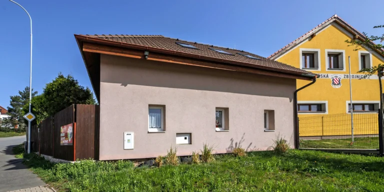 Dovolená v Plzni: vybavené apartmány pro pár i rodinu u přehrady České údolí