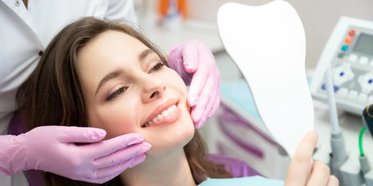 Komplexní dentální hygiena včetně air-flow a odstranění zubního kamene na Vinohradech