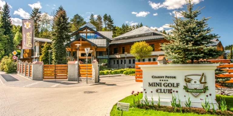 5* pobyt v polské Krynici: strava, neomezený vstup do wellness, animační program, minigolf