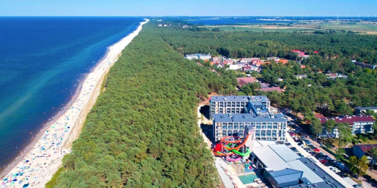 Rodinná dovolená u Baltu: 4* hotel s neomezeným wellness, strava, vodní svět