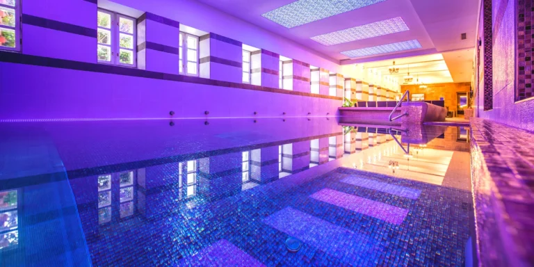 Romantický wellness pobyt v historickém hotelu na severu Maďarska s polopenzí a masáží