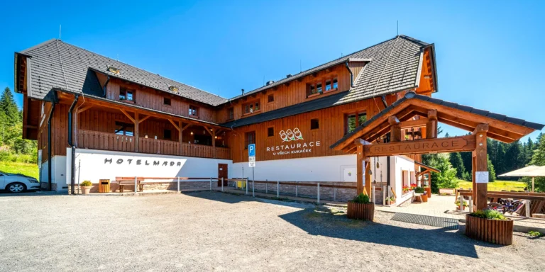 Šumavská Modrava: vybavené apartmány pro dva či rodinu vč. snídaně