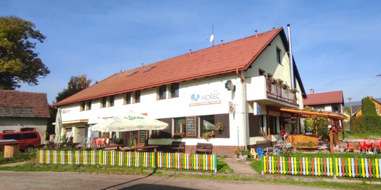 Krkonošská pohádka: penzion se snídaní či polopenzí, možnost wellness