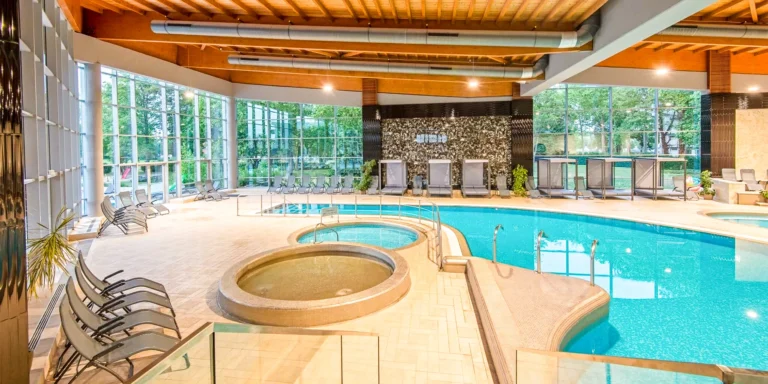 Siófok: 4* wellness pobyt u Balatonu vč. polopenze