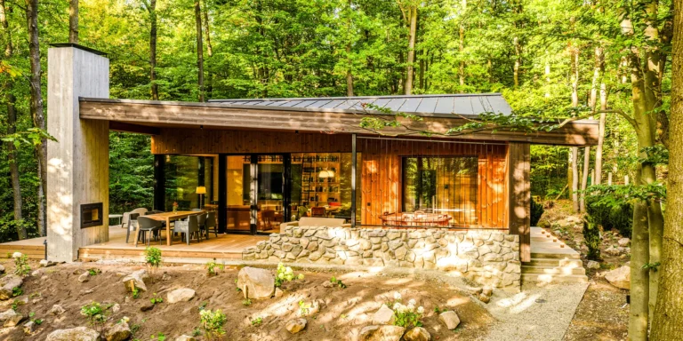 Luxusní chalet uprostřed lesa nedaleko Ostřihomi, polopenze i soukromý wellness
