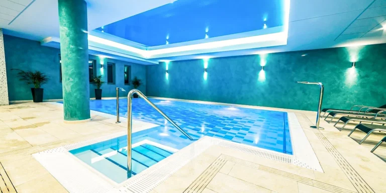 Elegantní 4* hotel v centru lázeňského města Trenčianske Teplice: procedury i strava