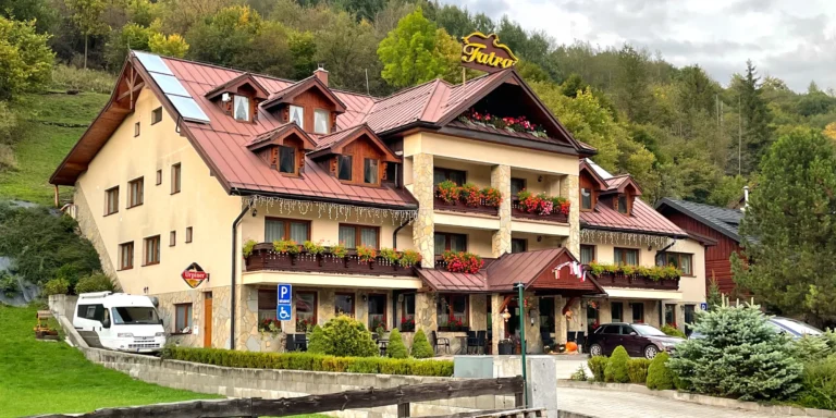 Rodinný hotel v Malé Fatře až pro 4 osoby: bufetové snídaně a sauna