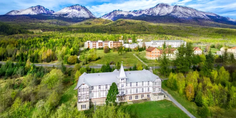 Adult only pobyt v hotelu s výhledem na Gerlachovský štít: polopenze a privátní sauna, varianta s 1 nocí zdarma