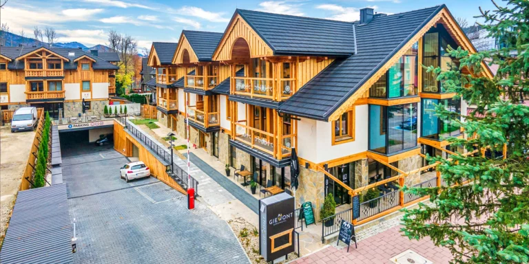 Luxusní dovolená v Zakopaném pro 2 až 6 osob, možnost wellness i snídaní, slevy do aquaparků