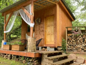 Tiny house v Podkrkonoší: útulný domek možnost relaxace v sauně a koupacím sudu